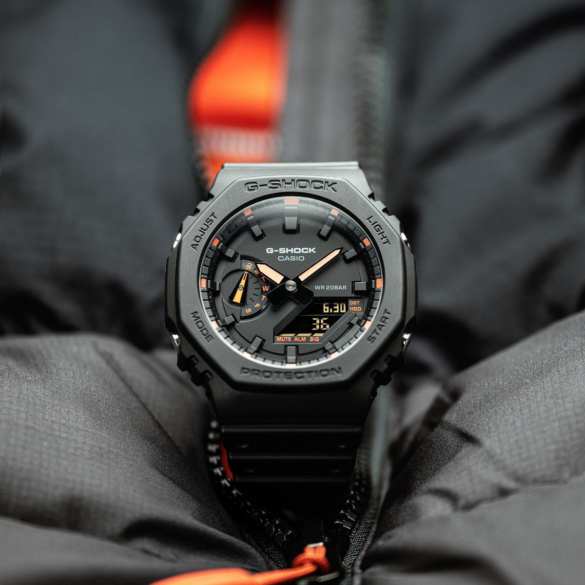 RELOJ G-SHOCK OCTAGONAL NEGRO NARANJA G-S-134