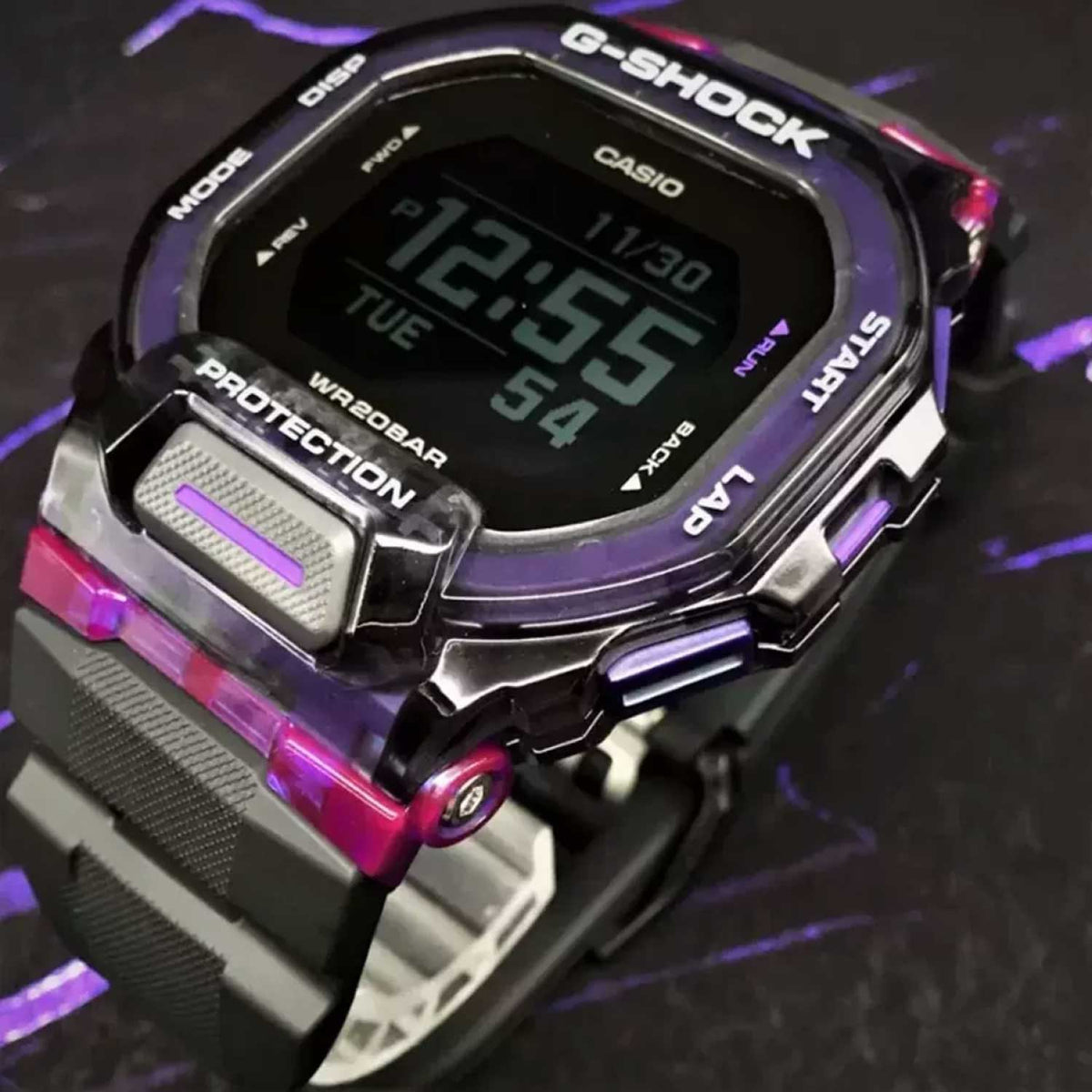 RELOJ G-SHOCK MORADO CON NEGRO G-S-196