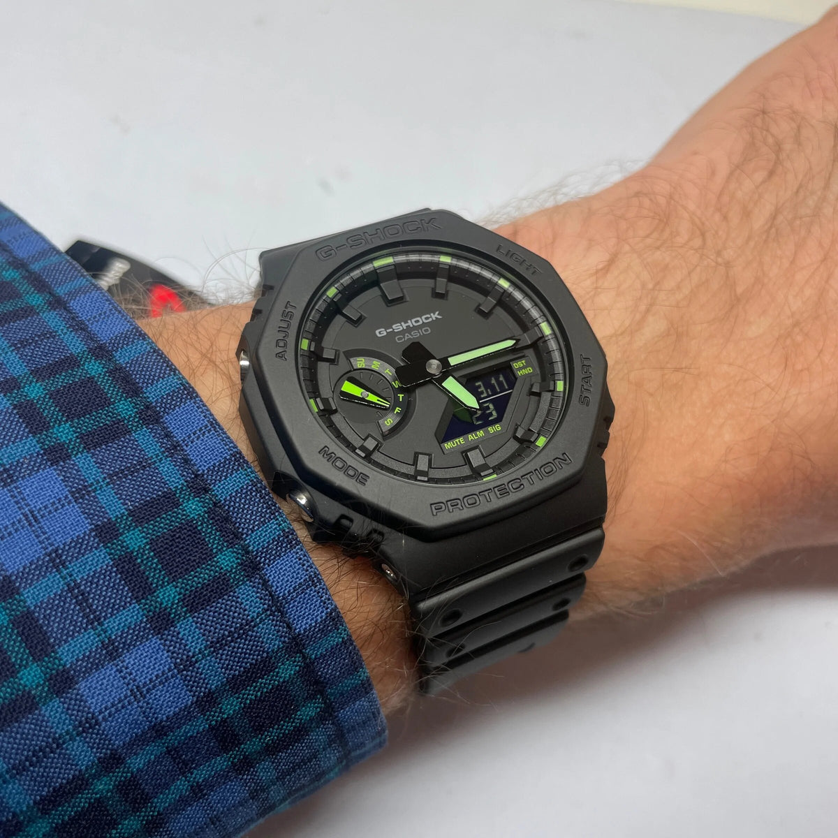 RELOJ G-SHOCK OCTAGONAL NEGRO VERDE G-S-135