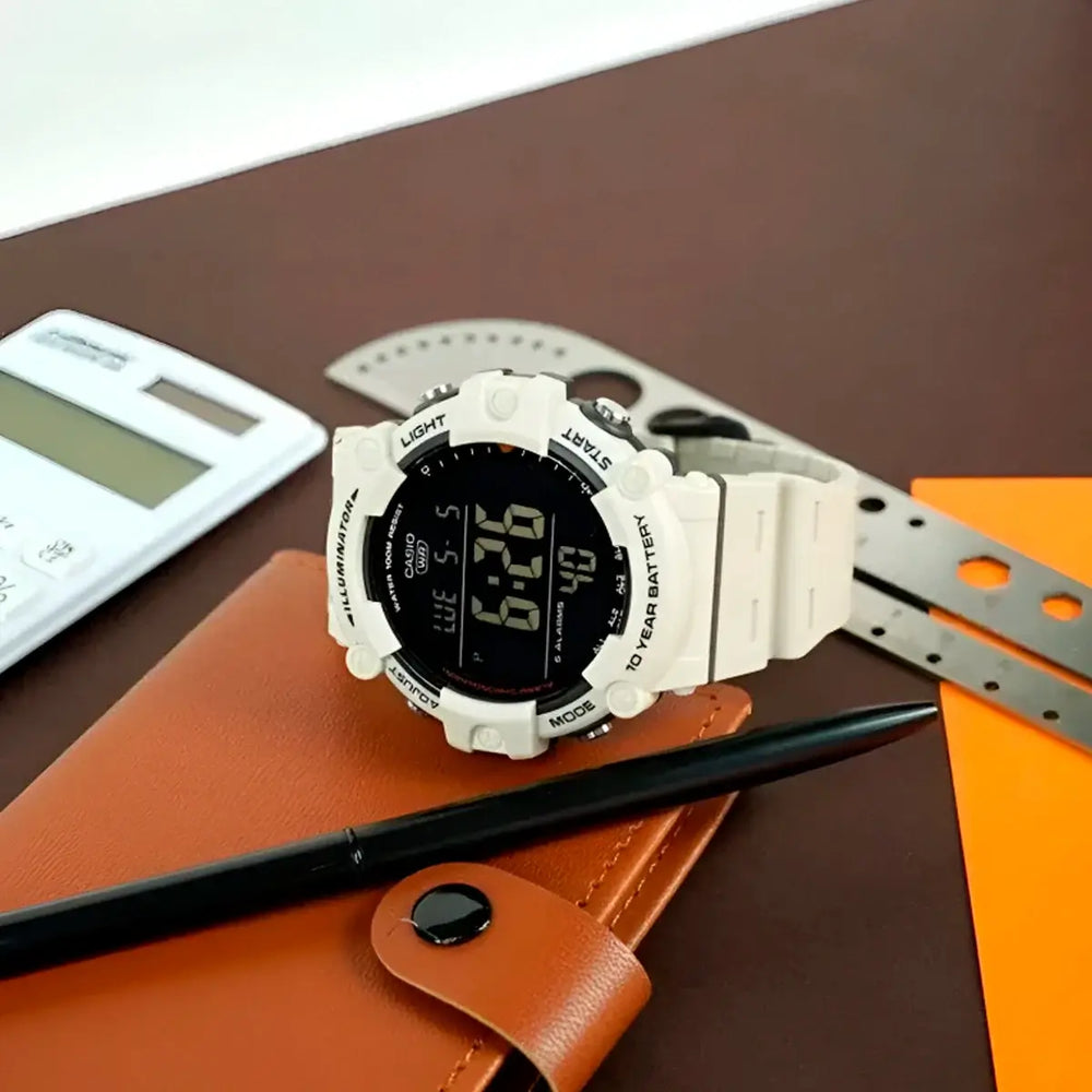 Reloj Casio AE-1500WH-8B2V Hombre Resina Blanco