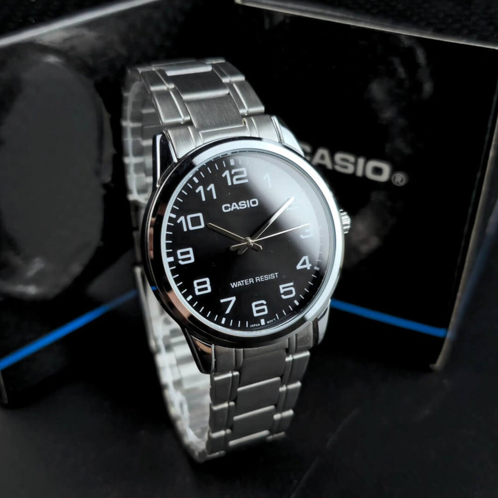Reloj Casio MTP-V001D-1B Hombre Acero Plateado
