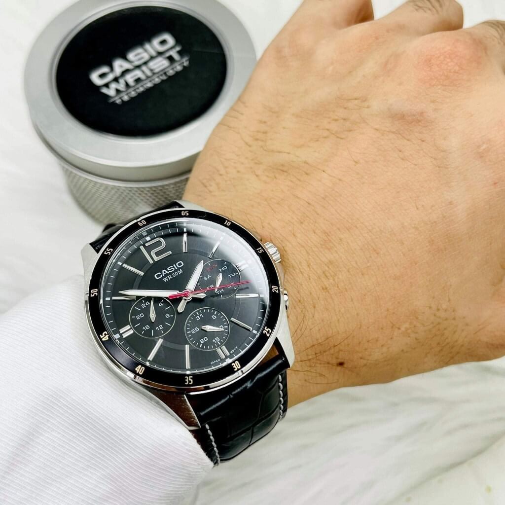 Reloj Casio MTP-1374L-1A Hombre Cuero Negro