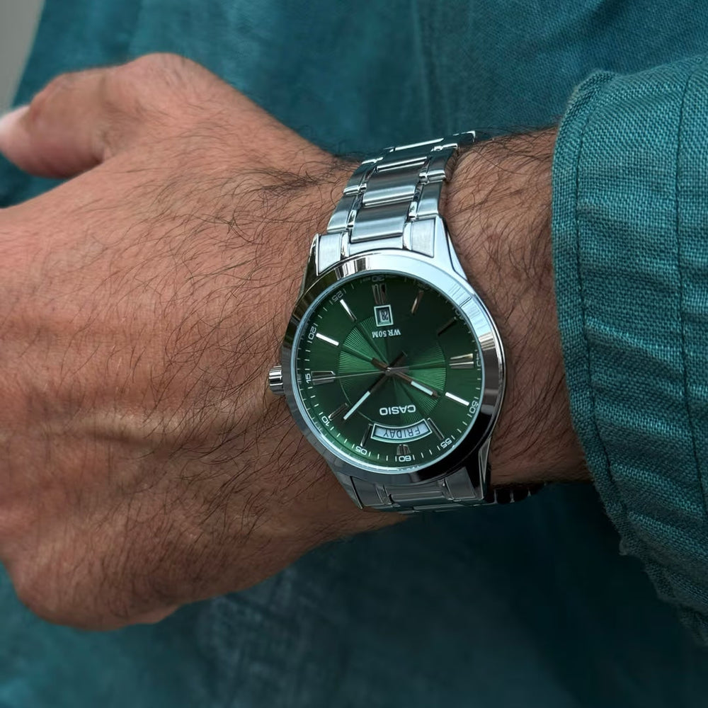 Reloj Casio MTP-1381D-3AV Hombre Acero Verde