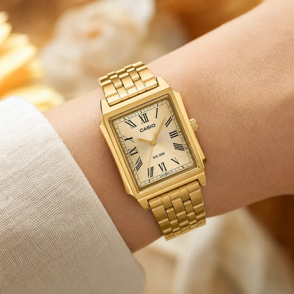 Reloj Casio MTP-B190G-9BV Hombre Acero Dorado