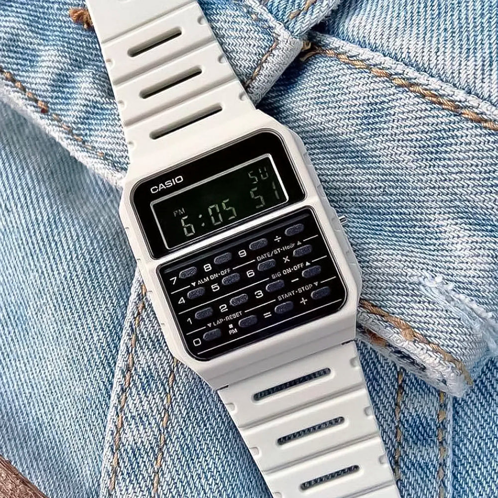 Reloj Casio Calculadora GA-53WF-8BDF Hombre Resina Blanco