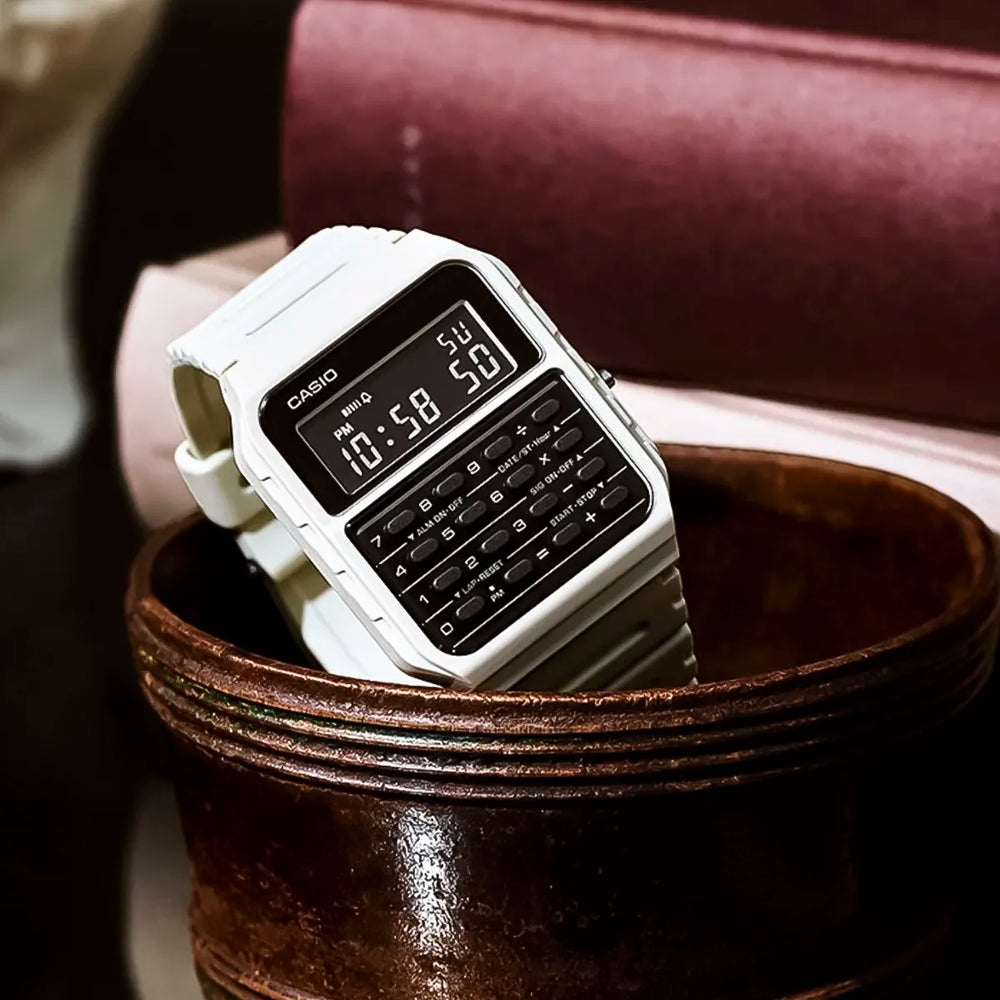 Reloj Casio Calculadora GA-53WF-8BDF Hombre Resina Blanco