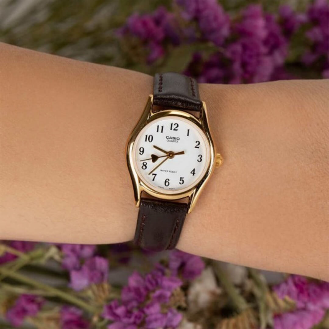 Reloj Casio LTP-1094Q-7B5R Mujer Cuero Marrón