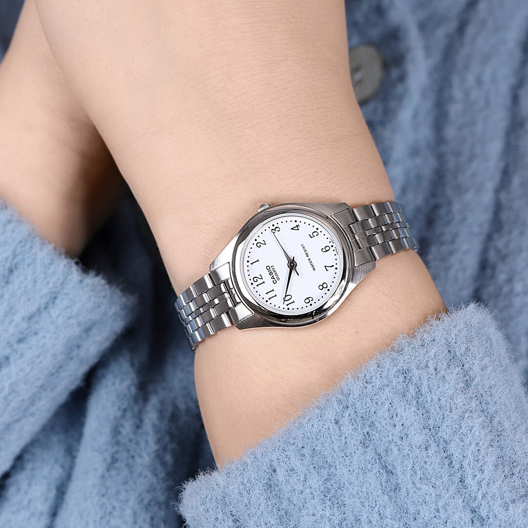 Reloj Casio LTP-1128A-7BR Mujer Acero Plateado