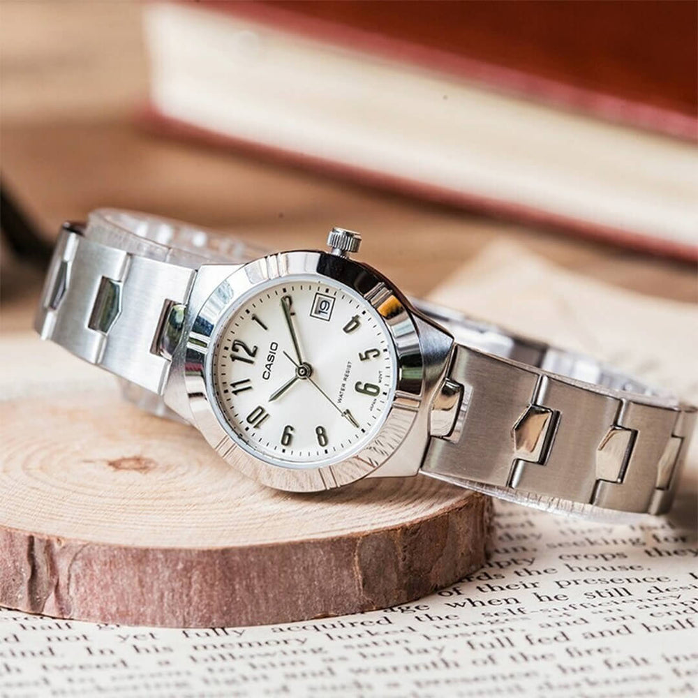 Reloj Casio LTP-1241D-7A2 Mujer Acero Plateado