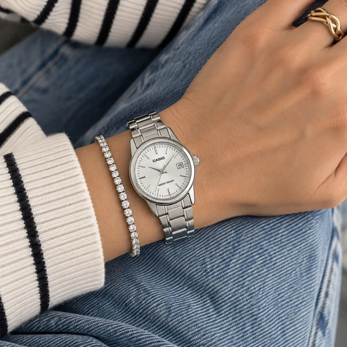 Relojes para Pareja: Casio MTP-1375D-7AV y LTP-V002D-7A