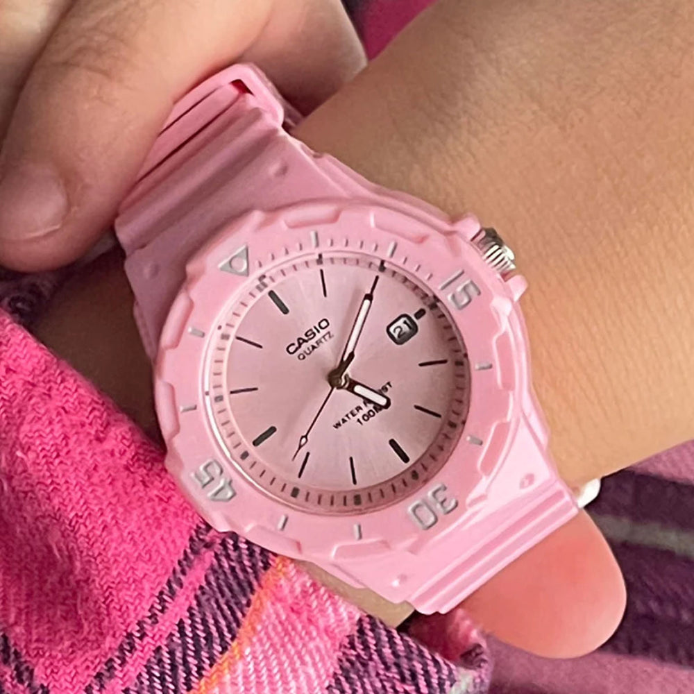 Reloj Casio LRW-200H-4E4VDF Mujer Resina Rosado | CAS-M-47
