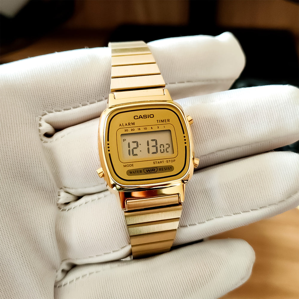 Reloj Casio LA670WGA-9CF Mujer Acero Dorado