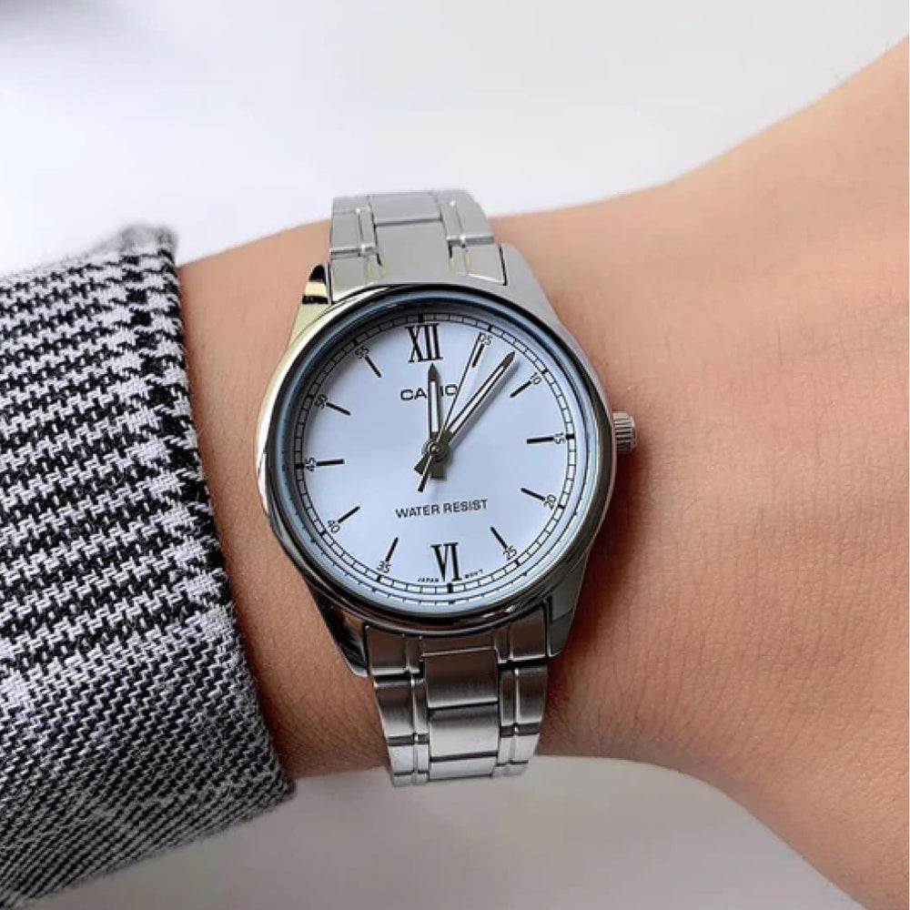 Reloj Casio LTP-V005D-2B3 Mujer Acero Plateado