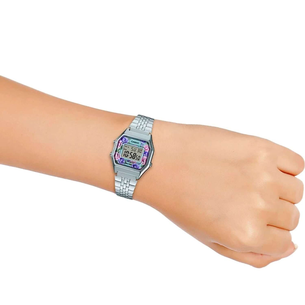 Reloj Casio LA680WA-2CDF Mujer Acero Plateado