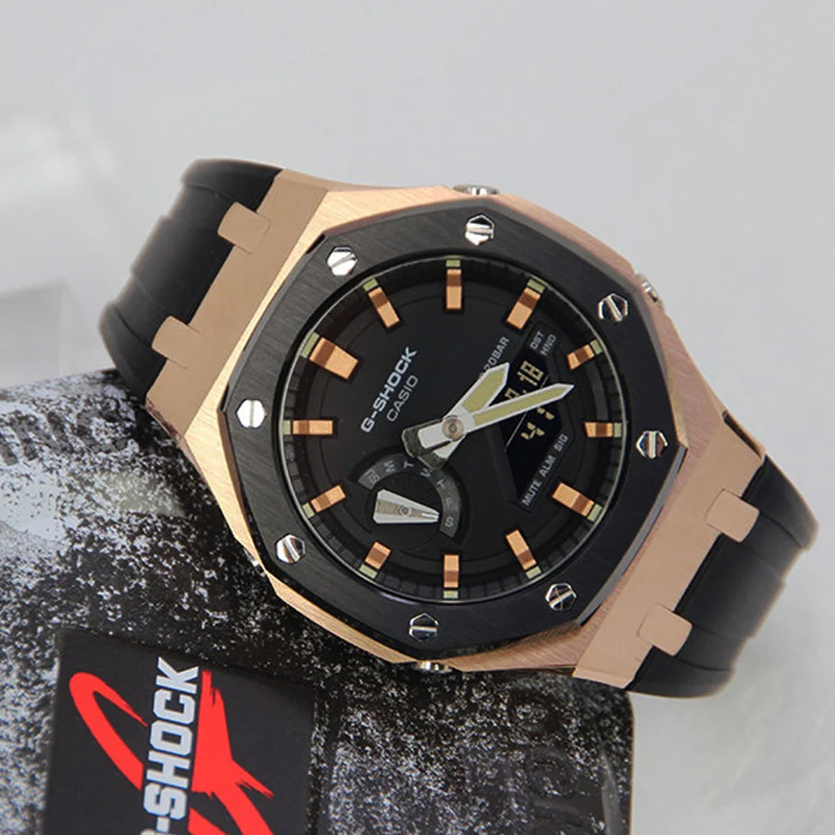 RELOJ G-SHOCK OCTAGONAL ORO ROSA CON NEGRO G-S-165