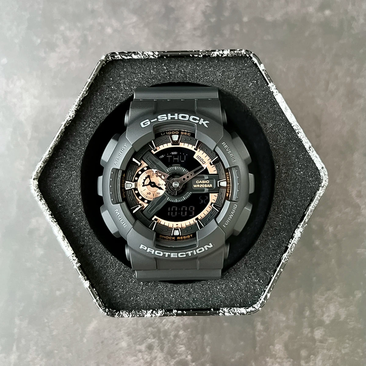 RELOJ G-SHOCK NEGRO GA-110RG-1A G-SK-121