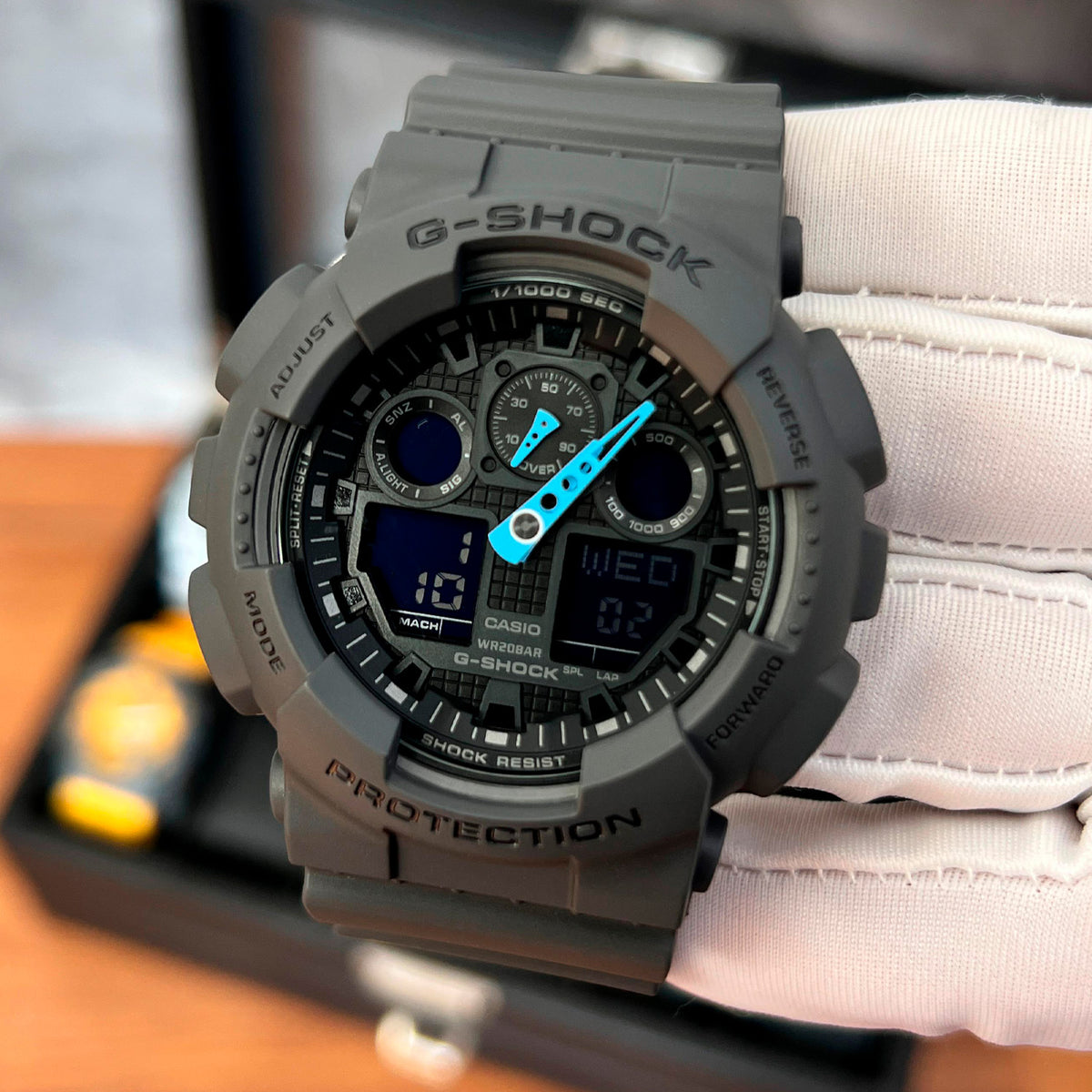 RELOJ G-SHOCK NEGRO GA-100C-8A G-SK-127