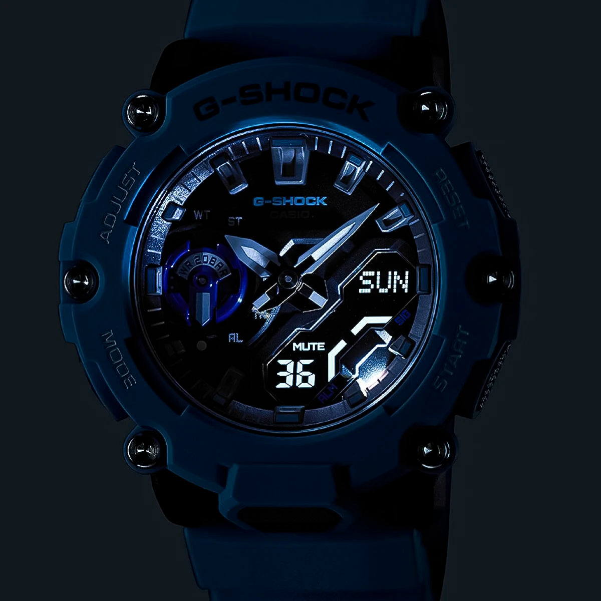 RELOJ G-SHOCK GA-2200-2A G-SK-136