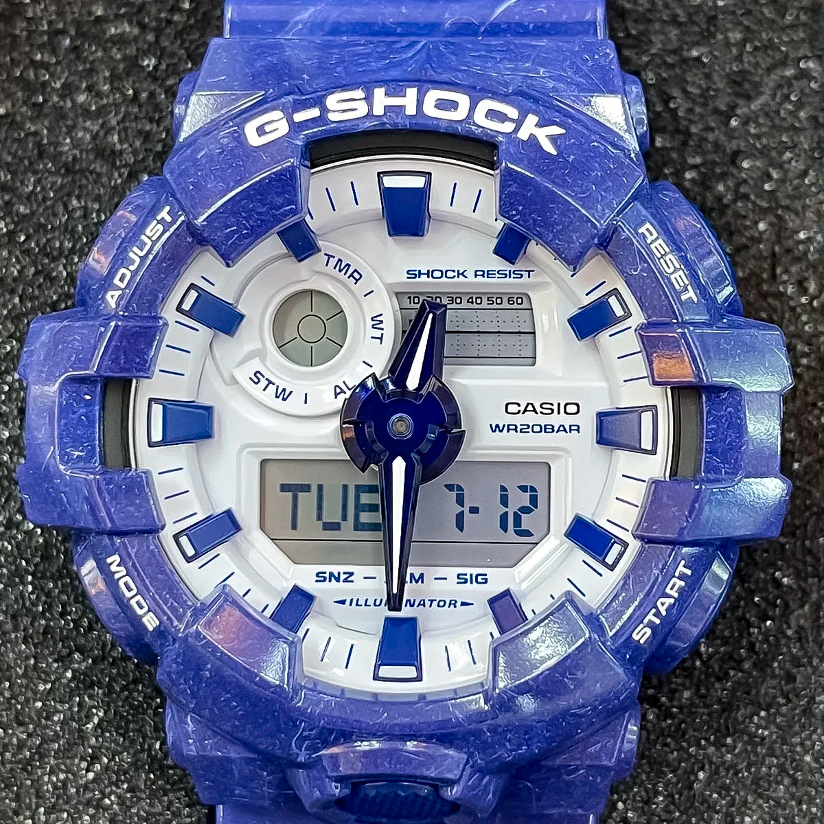 RELOJ G-SHOCK AZUL GA-110BWP-2A G-SK-168