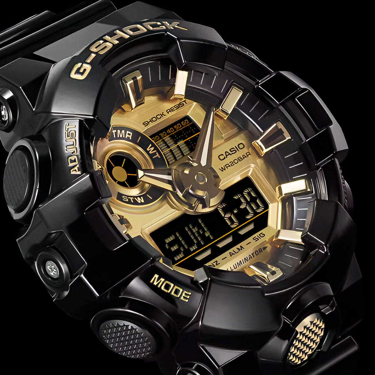 RELOJ G-SHOCK NEGRO DORADO GA-710GB-1ACR G-SK-179