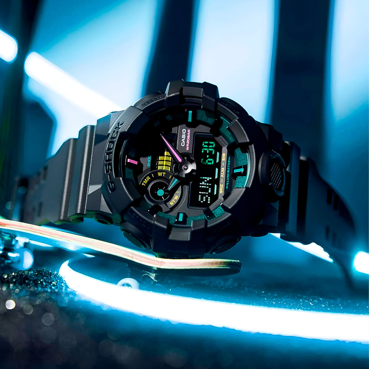 RELOJ G-SHOCK NEGRO GA-700MF-1A G-SK-183