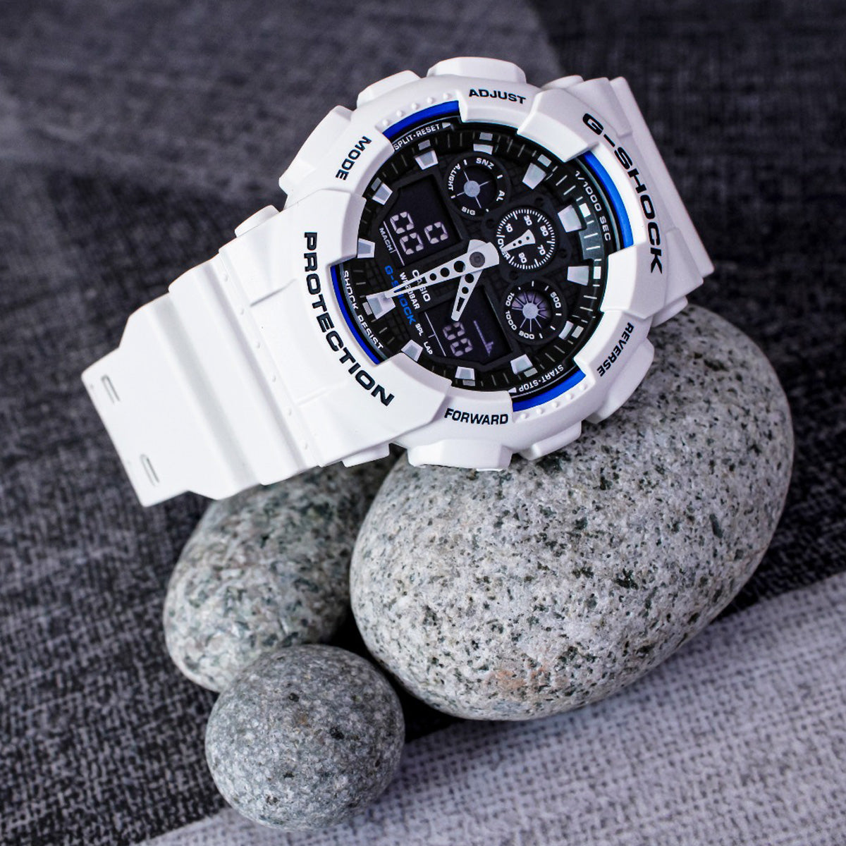 RELOJ G-SHOCK BLANCO GA-100B-7A G-SK-1