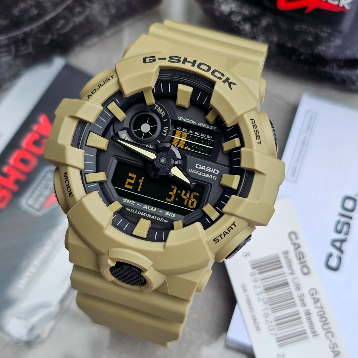 RELOJ G-SHOCK BEIGE GA-700UC-5A G-SK-38