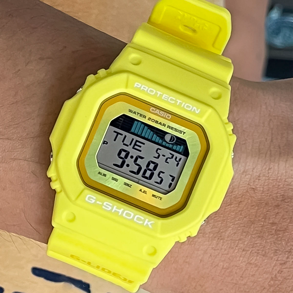 RELOJ G-SHOCK AMARILLO GLX-5600RT-9 G-SK-90