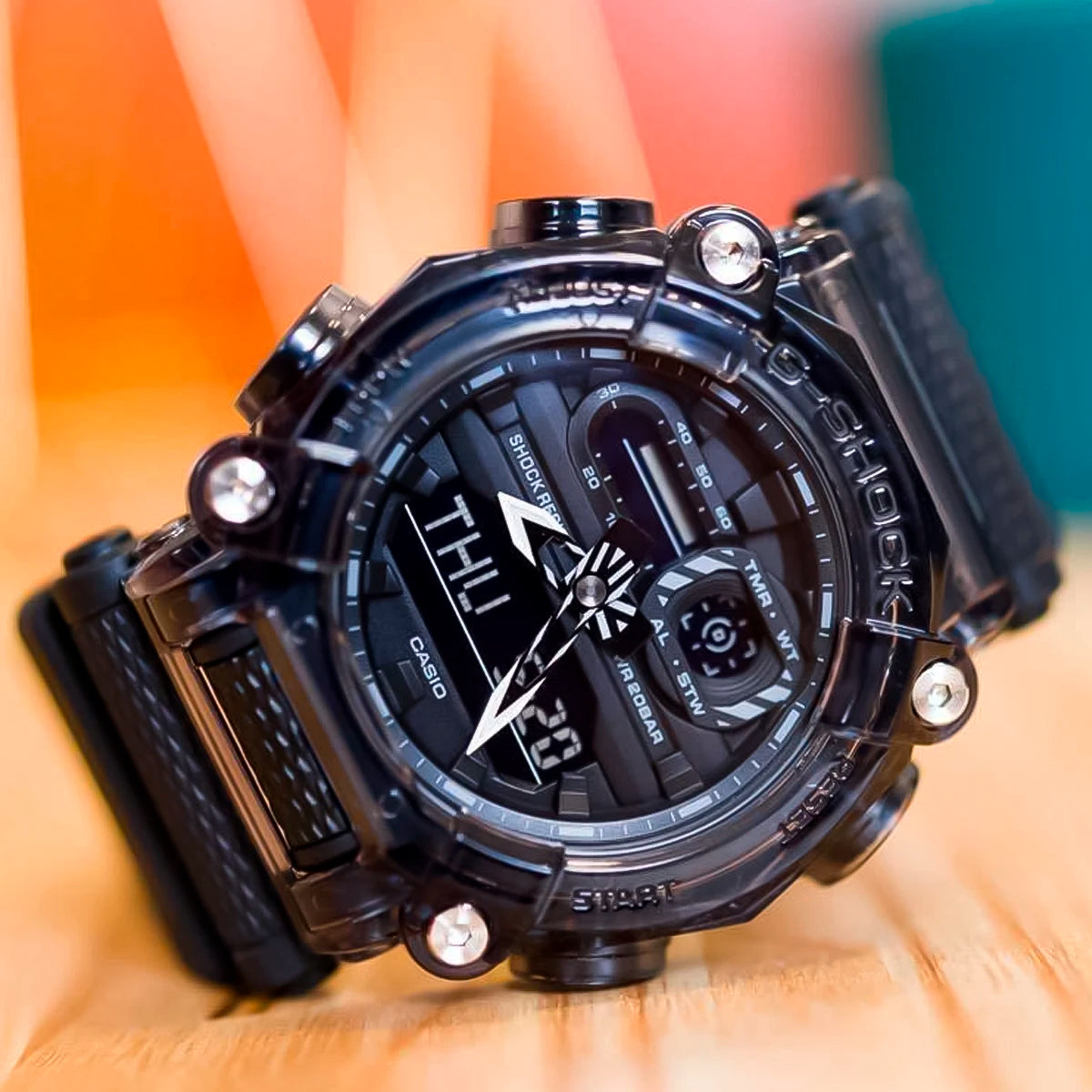 RELOJ G-SHOCK NEGRO TRANSLÚCIDO GA-900-SKE-8A G-SK-96