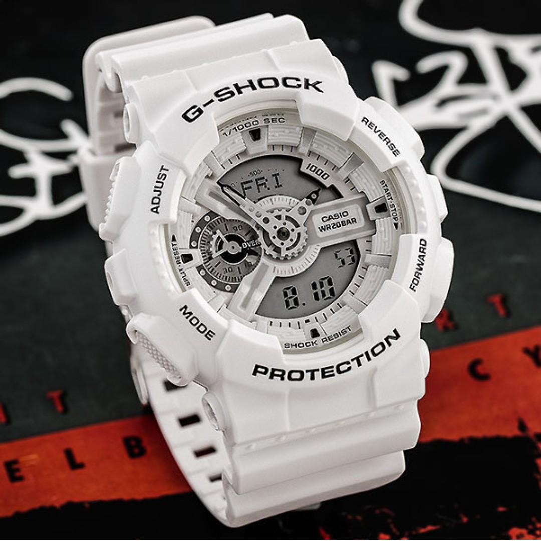 RELOJ G-SHOCK CLÁSICO BLANCO CON GRIS G-S-105