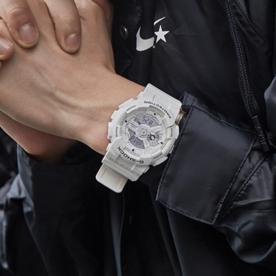 RELOJ G-SHOCK BLANCO G-S-24