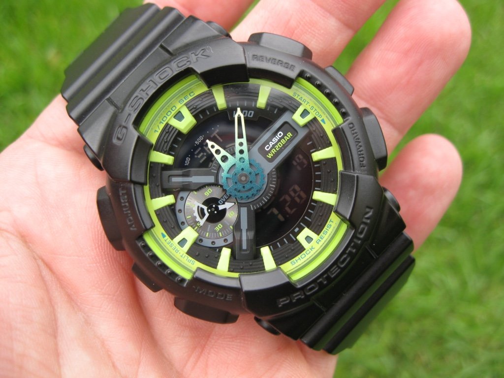 RELOJ G-SHOCK NEGRO CON VERDE G-S-18