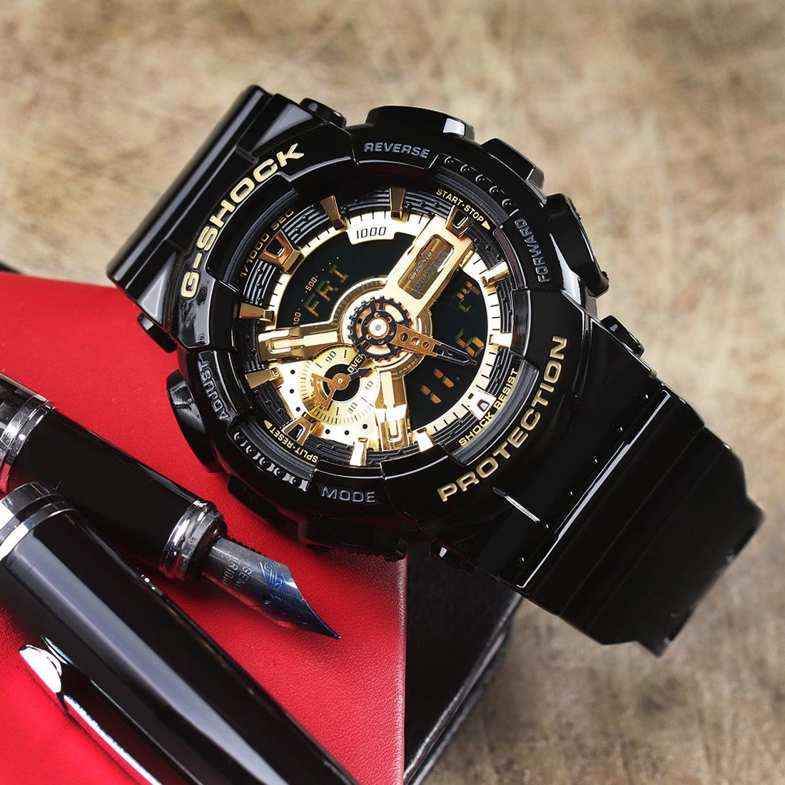 RELOJ G-SHOCK NEGRO CON DORADO GA-110GB-1ACR G-SK-71