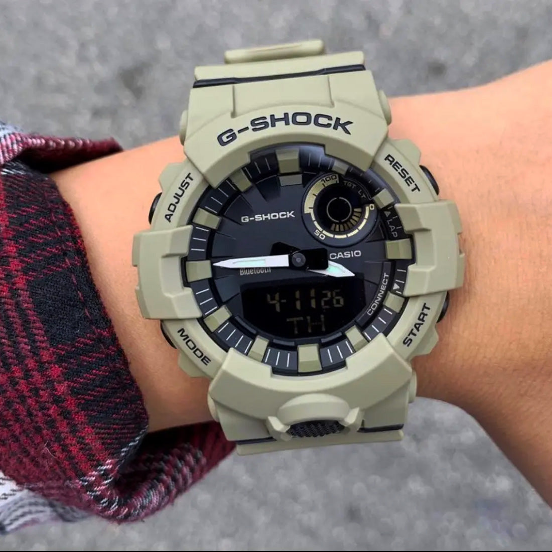 RELOJ G-SHOCK BEIGE GBA-800UC-5ACR G-SK-75