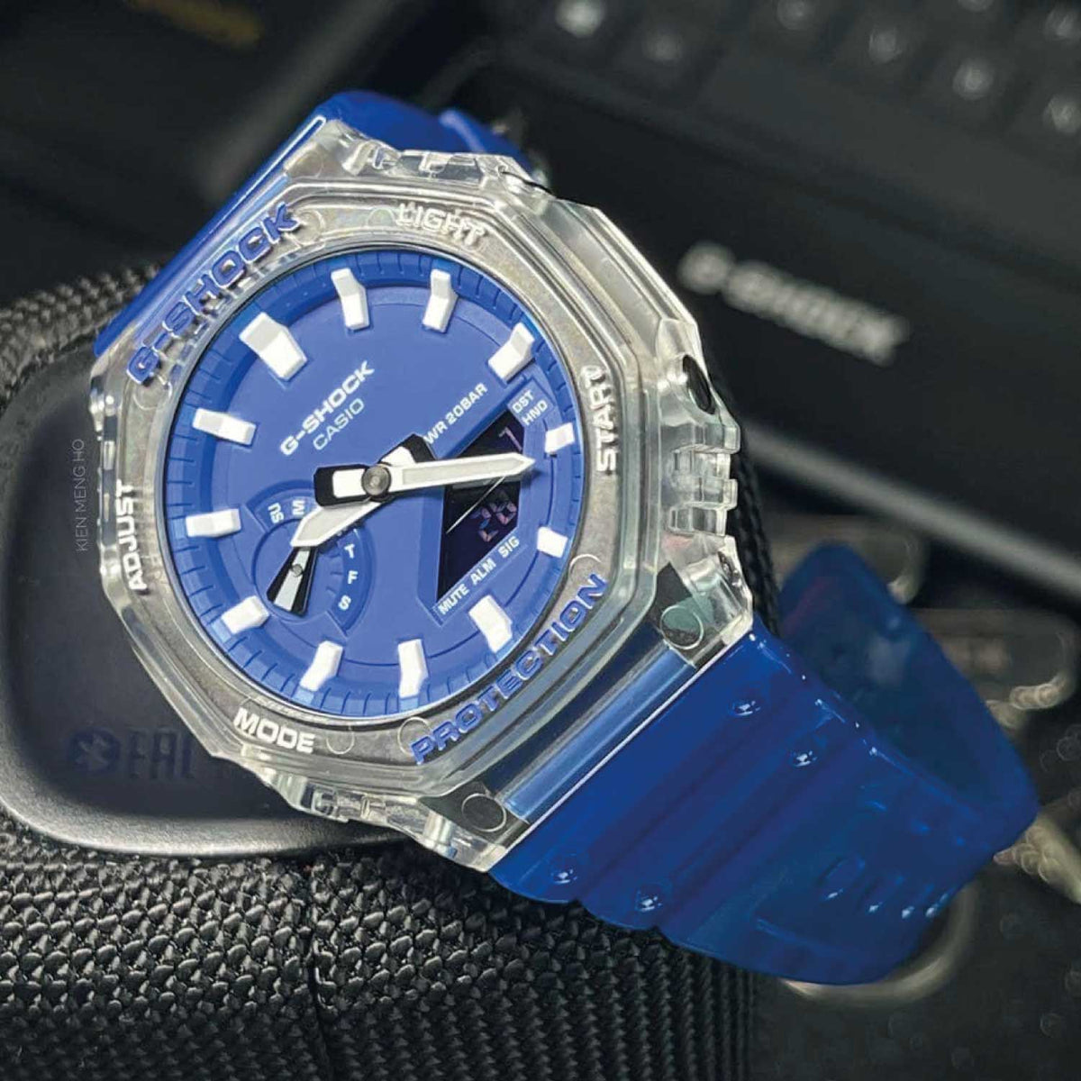 RELOJ G-SHOCK TRANSPARENTE AZUL G-S-212