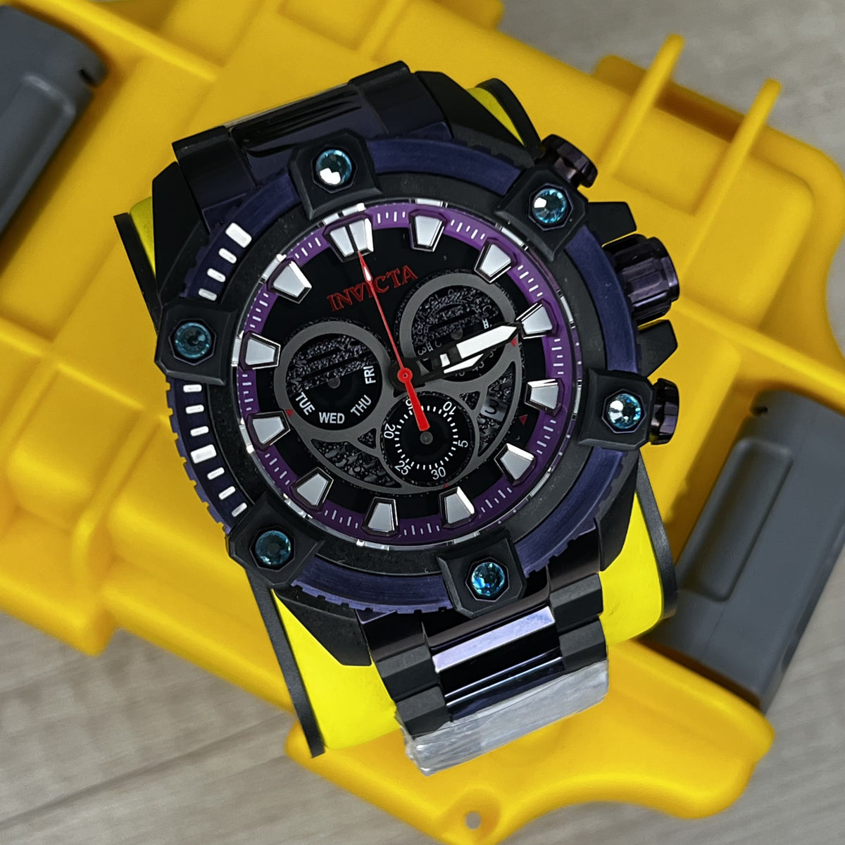 Reloj Invicta Coalition Forces 46657 Hombre Acero Morado