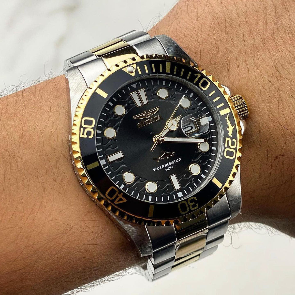 RELOJ INVICTA PRO DIVER DORADO CON PLATEADO 30023 INV-167