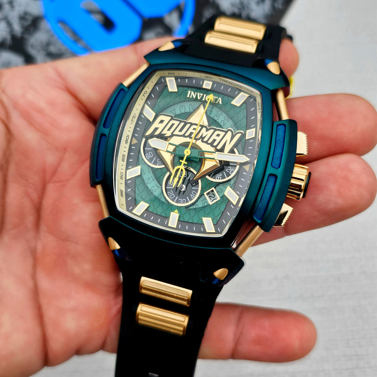 RELOJ INVICTA DC COMICS 43741 INV-196