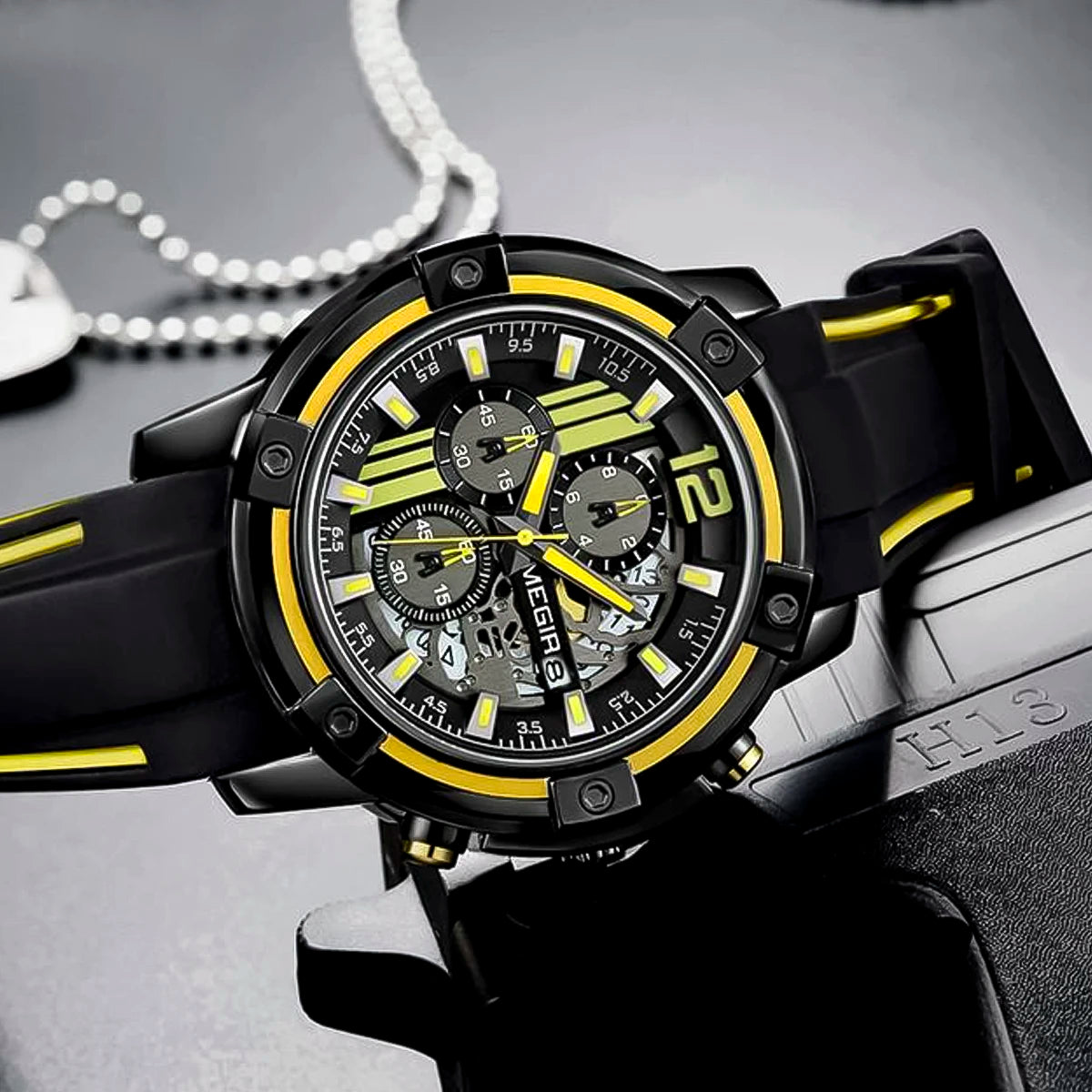 RELOJ MEGIR SILICONA NEGRO AMARILLO MEG-5