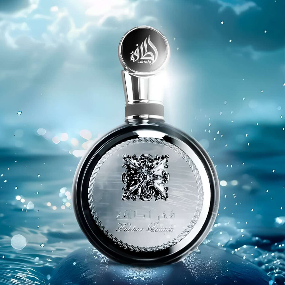 Perfume Fakhar Black de Lattafa 100ml, fragancia oriental para hombres, lanzamiento 2022.