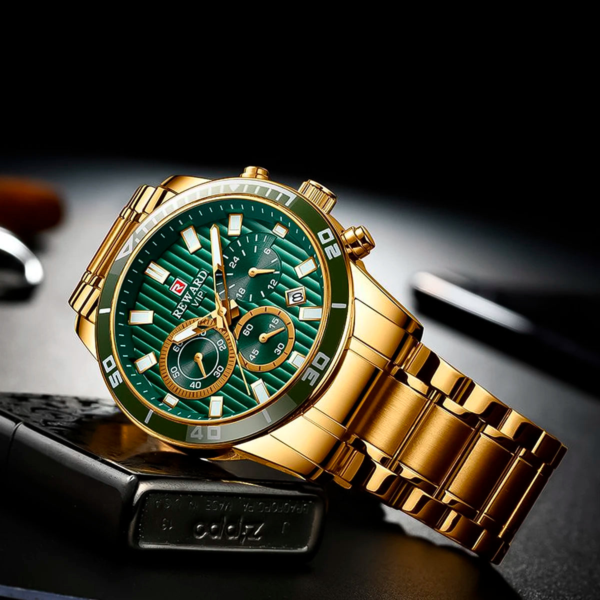 RELOJ REWARD ACERO DORADO CON VERDE REW-1