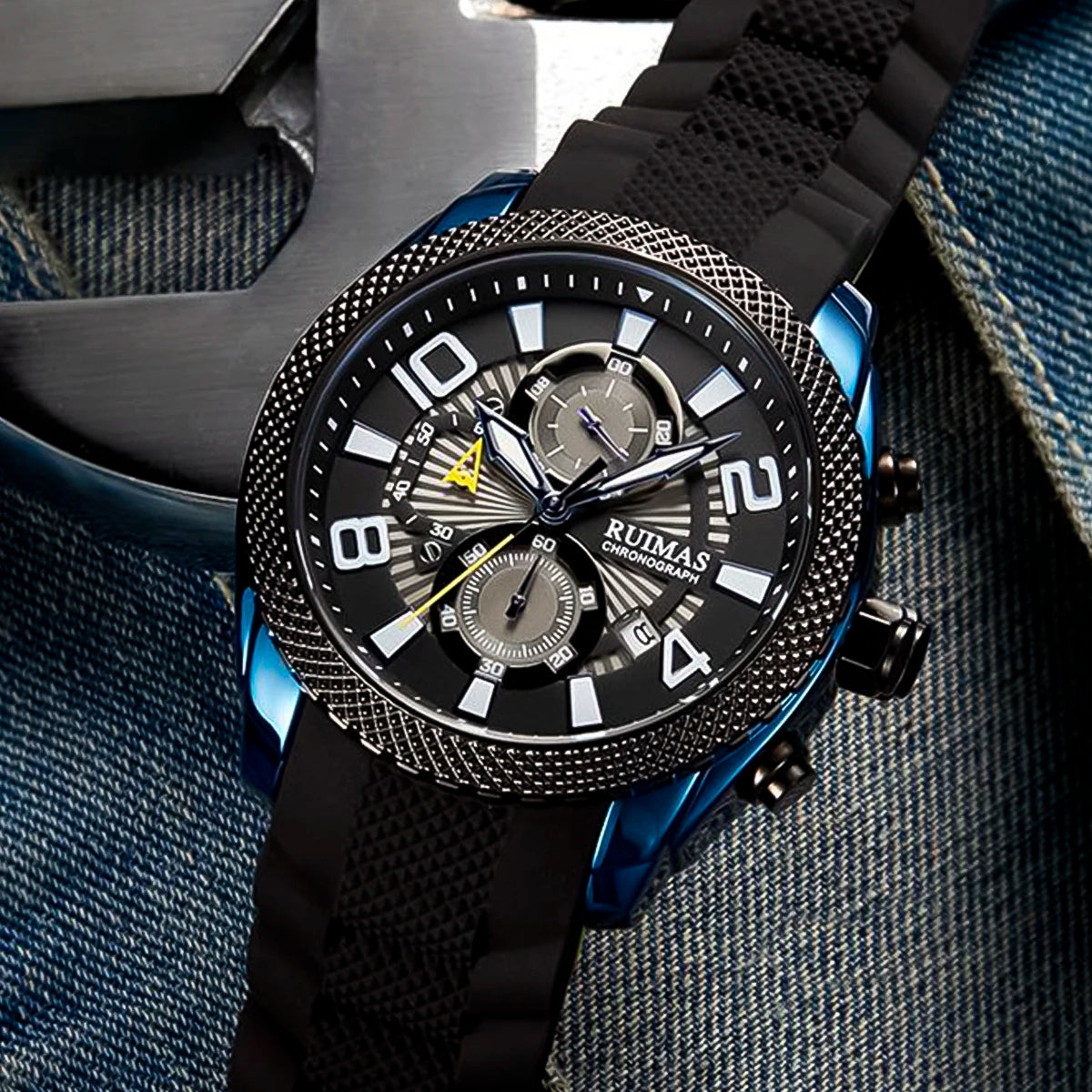 RELOJ RUIMAS ACERO NEGRO CON AZUL Y CORREA SILICONA RUI-42