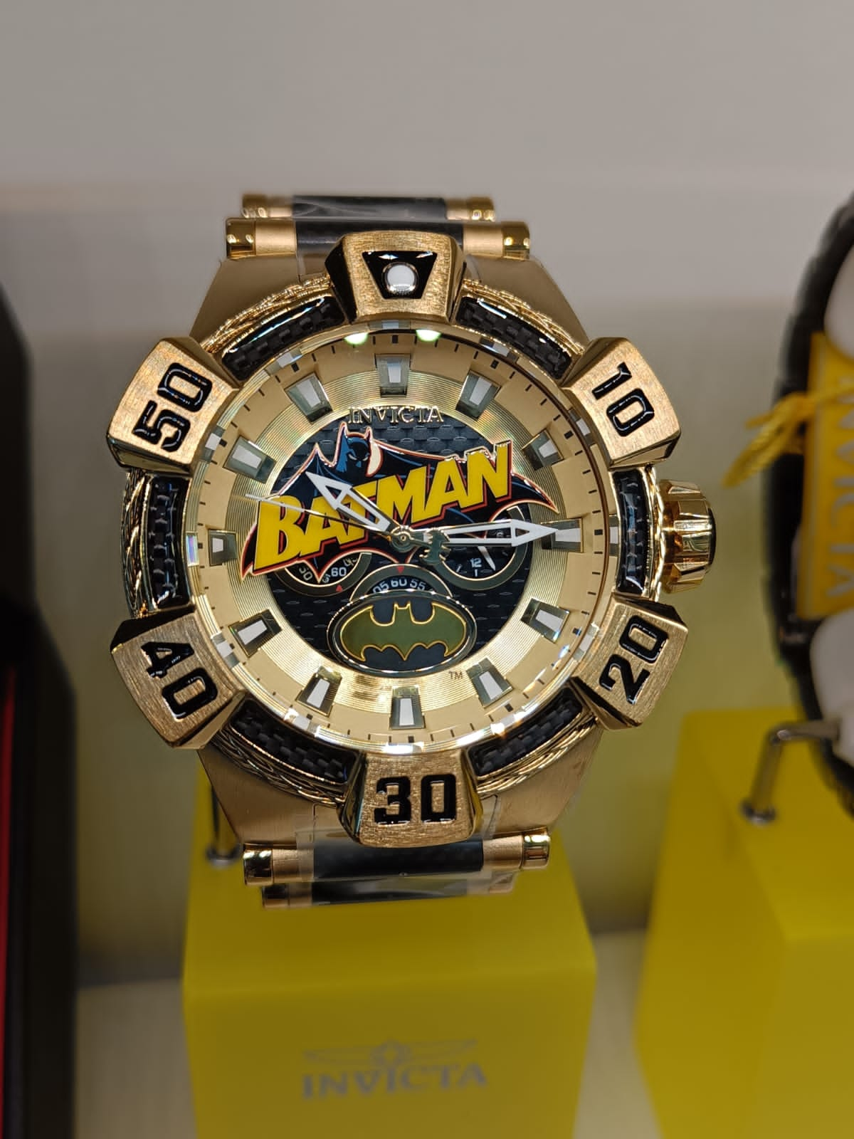 RELOJ INVICTA DC COMICS 41136 INV-201