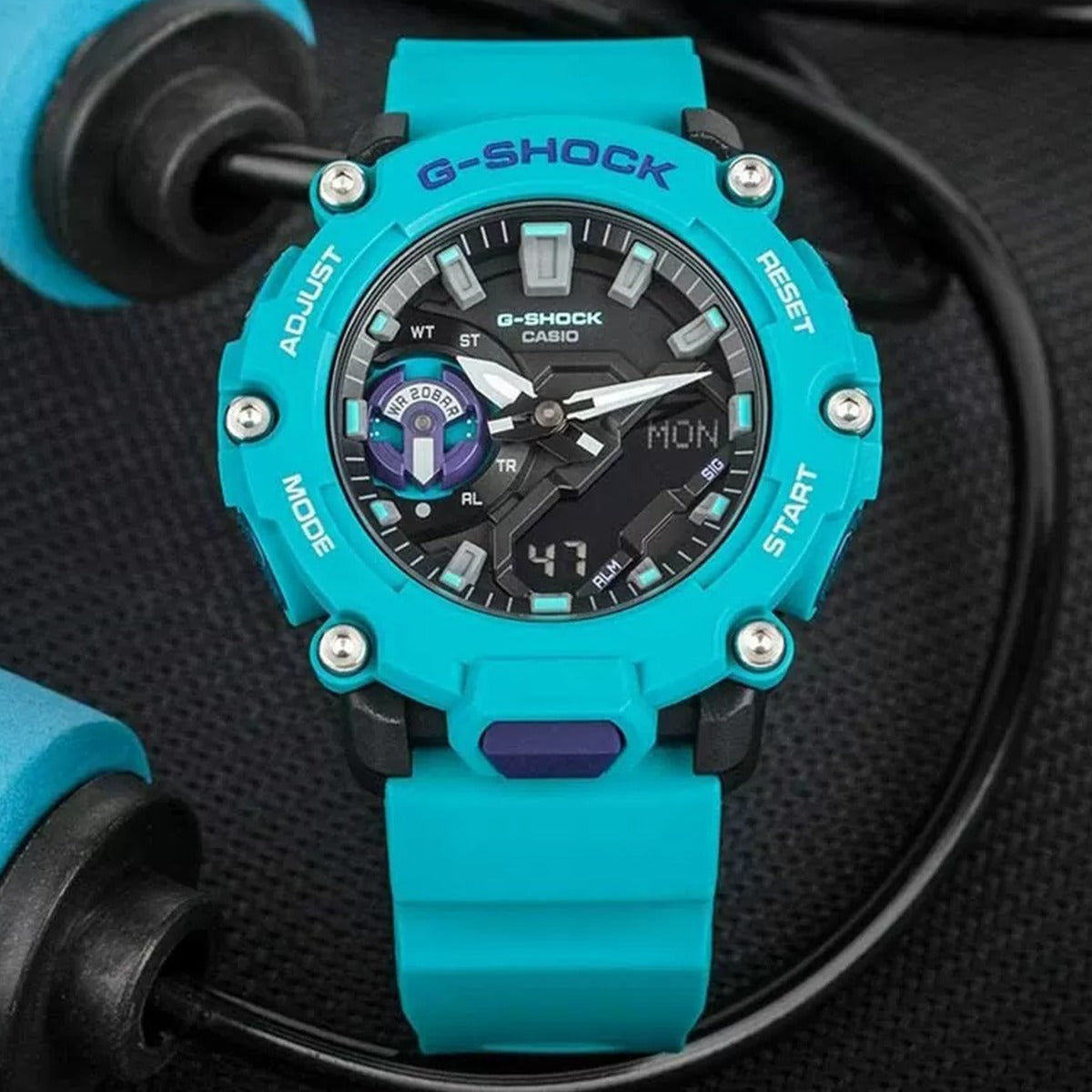 RELOJ G-SHOCK GA-2200-2A G-SK-136