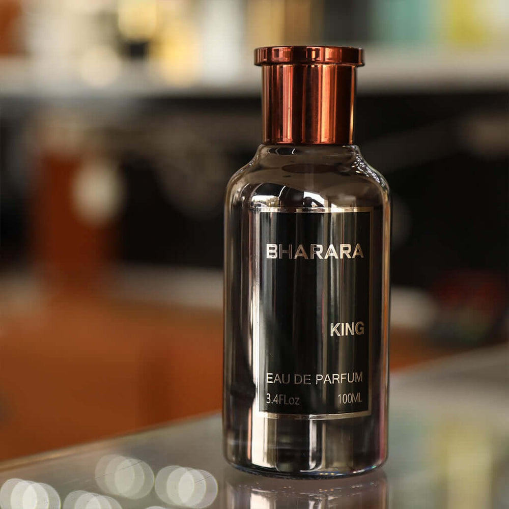 Fragancia BHARARA KING EDP 100ML en botella elegante, ideal para hombres que buscan destacar con un aroma aromático.