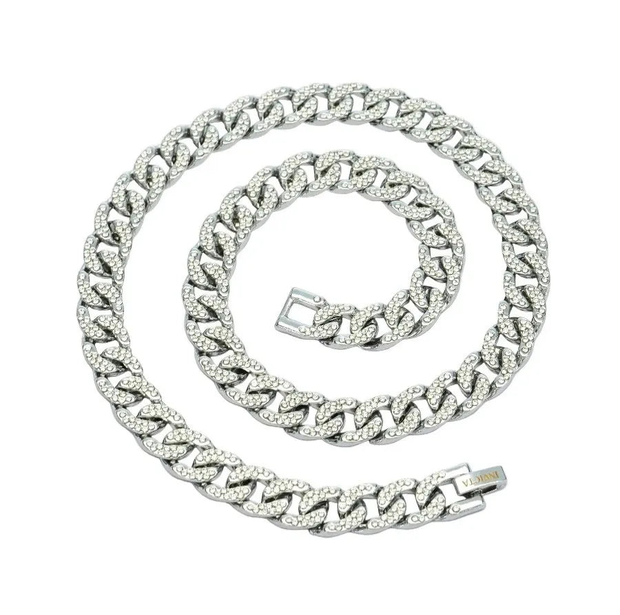 Collar Invicta Elements 80936 de cadena cubana plateada con diseño iced out, vista principal.