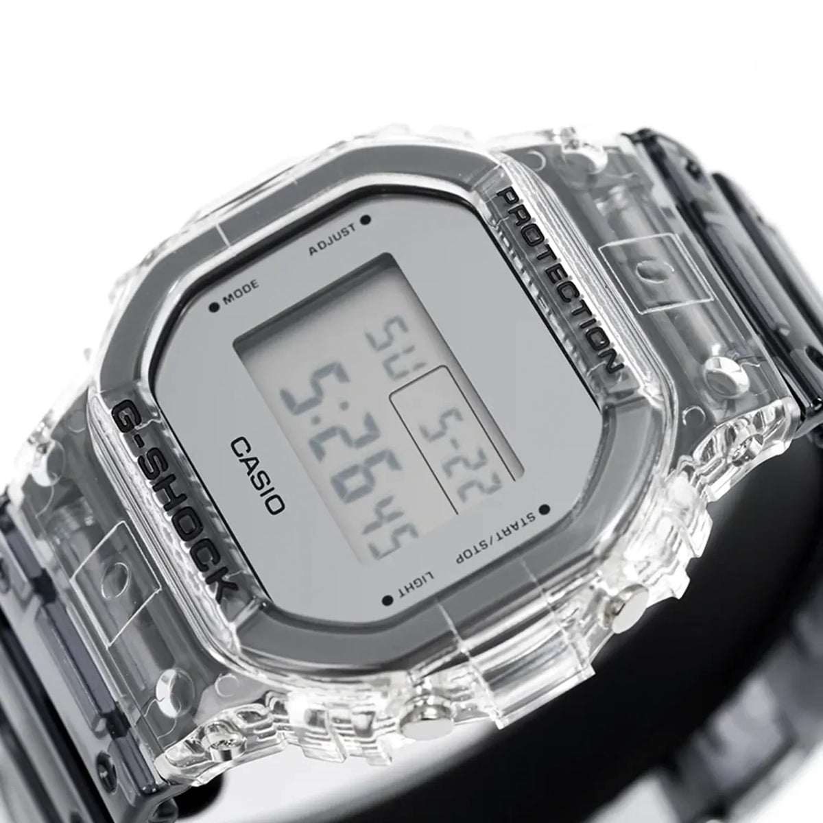 RELOJ G-SHOCK TRANSPARENTE CON NEGRO DW-5600SK-1D G-SK-22