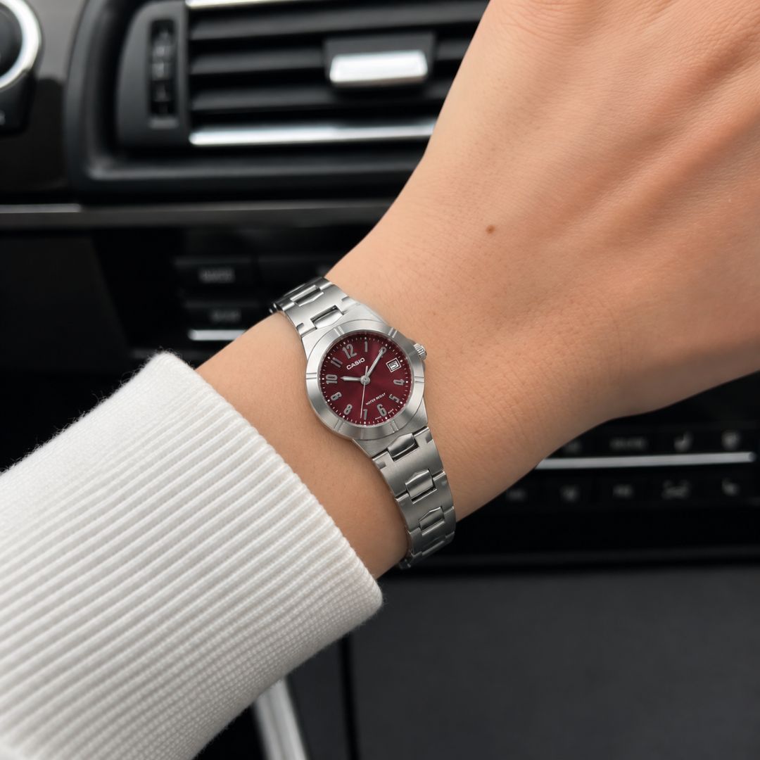 Reloj Casio LTP-1241D-4A2 Mujer Acero Plateado Rojo | CAS-M-208