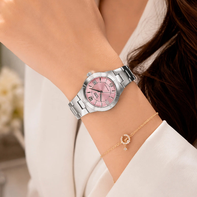 Casio LTP-1241D-4ADF reloj femenino de acero inoxidable con calendario integrado.