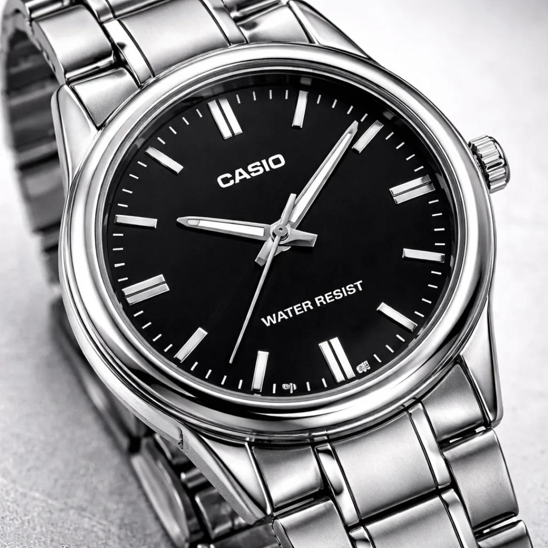 Vista grande del Reloj Casio LTP-V005D-1A con brazalete de acero plateado